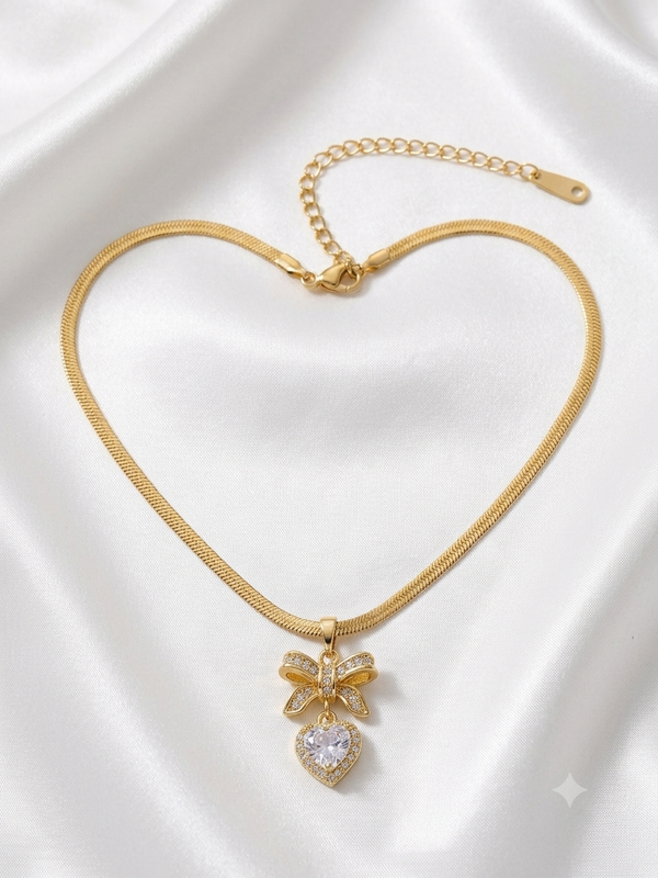 Bow and Solitaire Crystal Heart Pendant Snack Chain Necklace